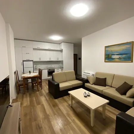 Apartmán Kurti ,golem Golem (Tirana)