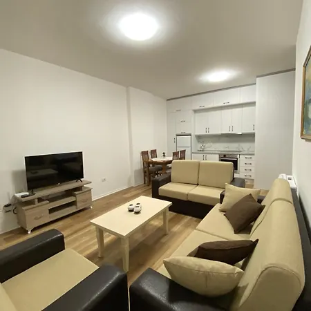 Kurti ,golem Apartmán