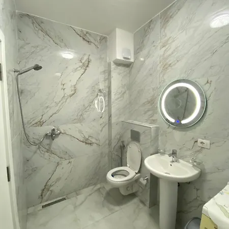 Kurti ,golem Apartmán *
